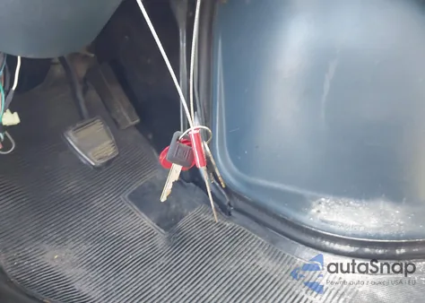 1994 Chevrolet G20 из США, поврежденный, VIN 1GCEG25H7RF100277